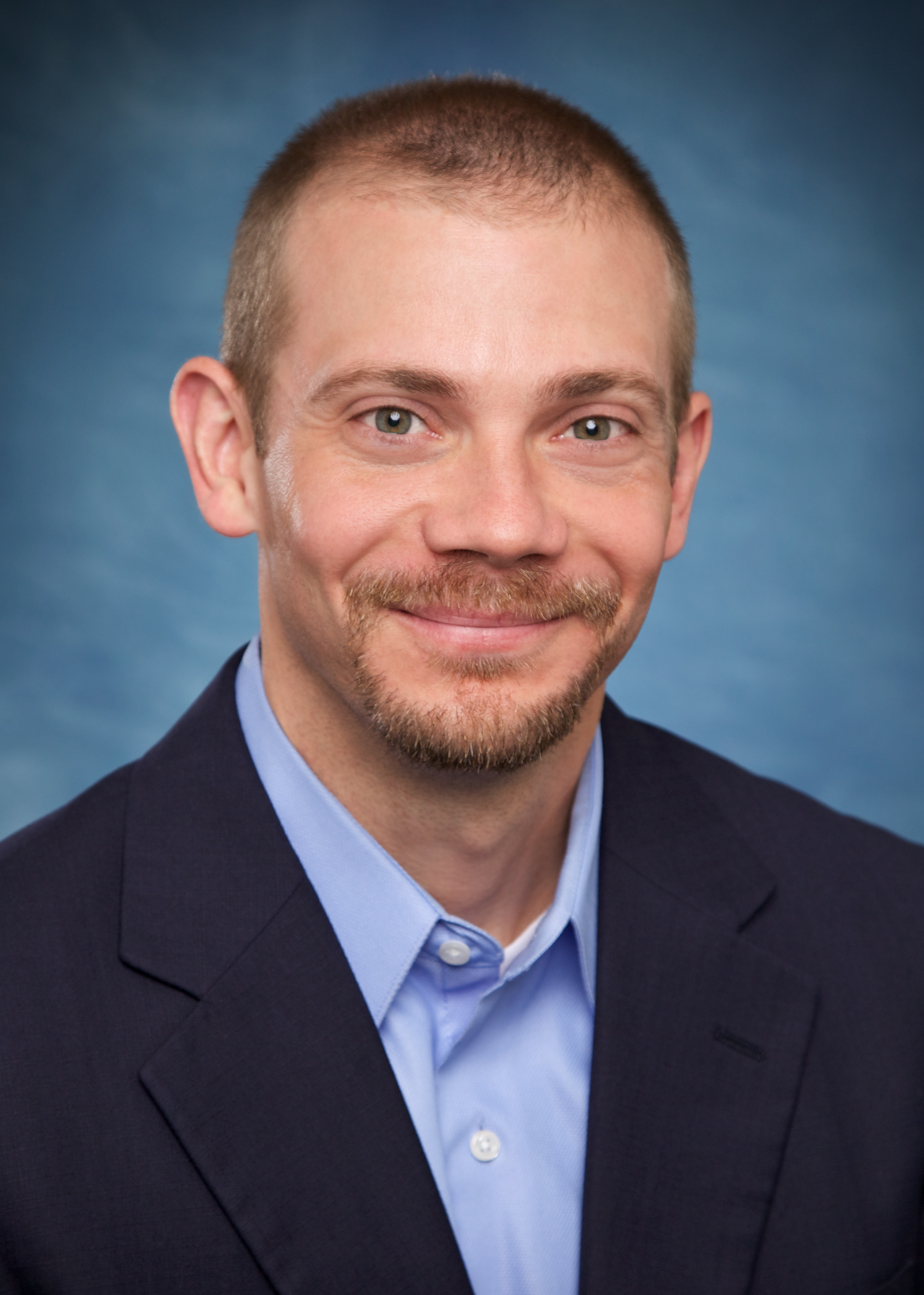 Andy Trainor's headshot